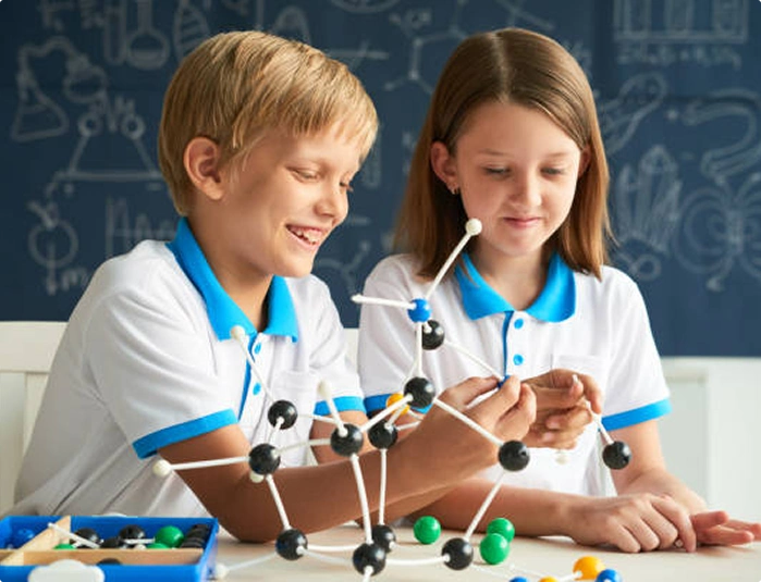 Kids playing With 3d tool